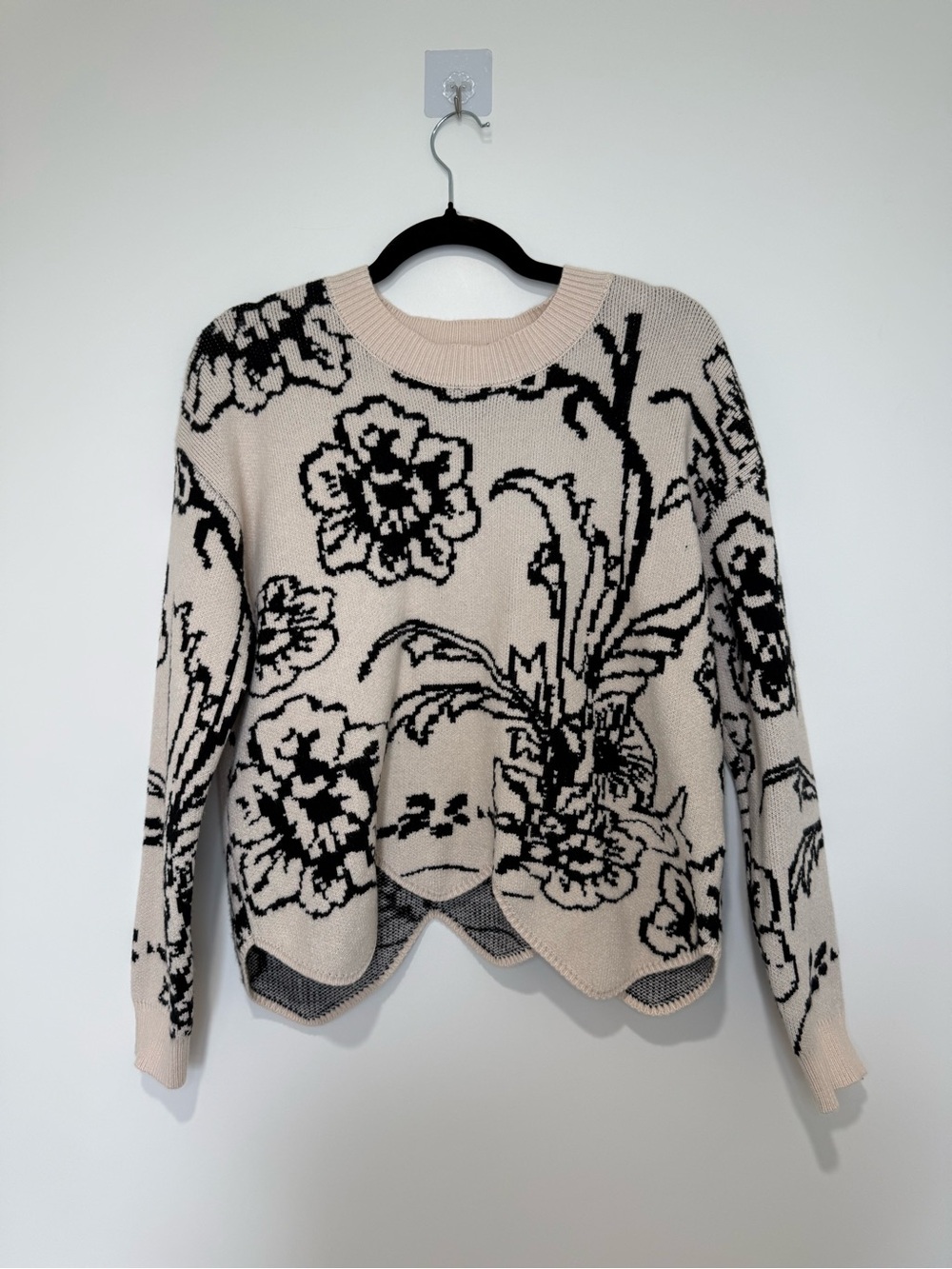 See and Be Seen Floral Scalloped Hem Crewneck Sweater - Cream/Black